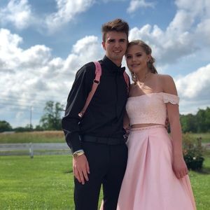 Meet your Posher, Chase